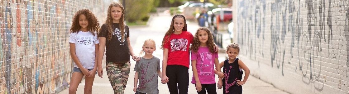 Clever Belle Art and Apparel, Naperville IL
