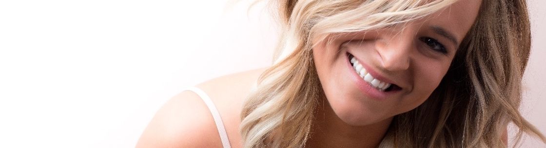 Glamour Shoots with Julie: Glamour/boudoir/headshot photography, Woodbine MD