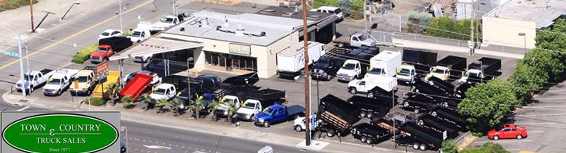 Town & Country Trucks and Trailers, Kent WA