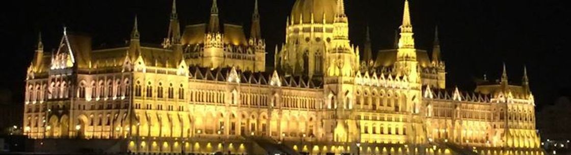 Michael's Travel Centre, Westlake Village CA