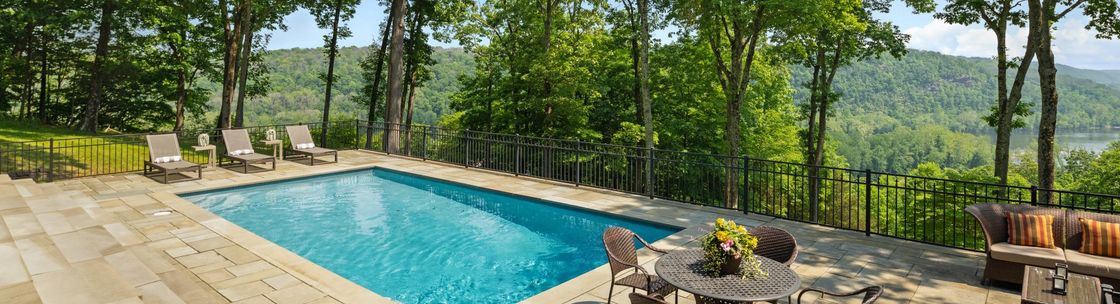 Caryn Black at B&B Luxury Properties , New Hope PA