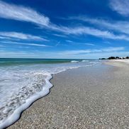 Tropical Breeze Beach Club - Anna Maria Island