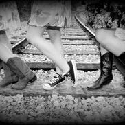 Pics by Chele/Michele Hoffman Photography