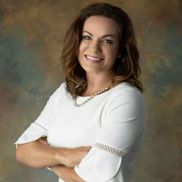 Michelle McGill Realtor with Crye*Leike Properties Unlimited