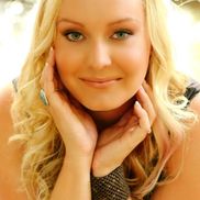 Sarah Marie Thompson, Wild and Creative