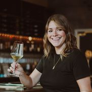 Tupetz Wine Connection logo
