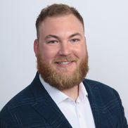 Benjamin Cosh - Lighthouse Health Advisors