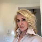 Alexandra Babbel Voice Studios