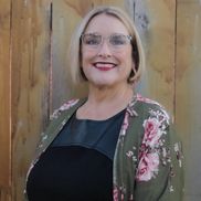 Mary Kay beauty consultant