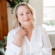 Julia Goins | The Goins Group