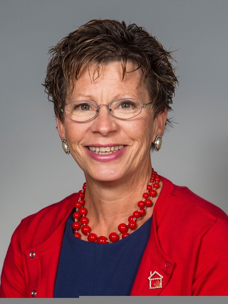 PJ BROWN, REALTOR - ALLEN TATE COMPANY , CONCORD PARKWAY NTH, CONCORD NC, Concord NC