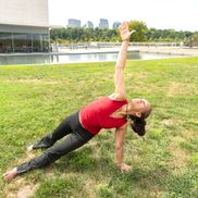 Freelance Yoga Instructor, Movement Specialist and Theatre Artist