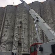 Brooner Construction & Crane