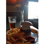Little Bohemia - MI Family Tavern in The West End