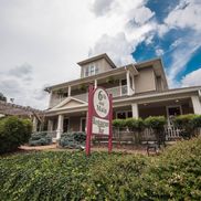 6th and Main Bar, Restaurant & Catering