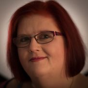 Lisa Mildon - Freelance Editor, Wordsmith, WordPress Guru, & Owner of CoffeeHouseWriters.com