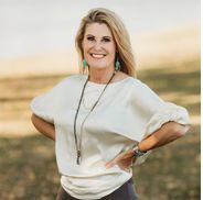 Lake & Country Realty 