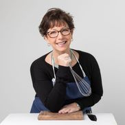 Mazie Hollenbaugh Nutrition Coaching & Retreats
