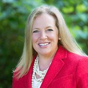 Jennifer Snyder Fogg, BLACK HOUSE REAL ESTATE, Owner/Broker