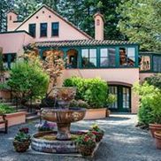 Applewood Inn and Spa