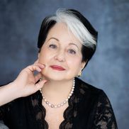 Oya & Idil Jewelry, Lake Oswego OR