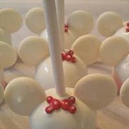 The Perfect Bite Cakeballs