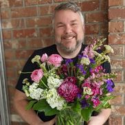 Cugini Florist and Fine Gifts