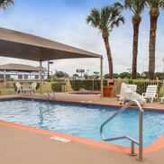 Quality Inn & Suites i-35 AT&T Center