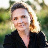 Marina Owen 