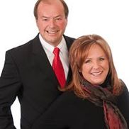 Coldwell Banker Realty : Tim Guderian  and Michelle Prescott-Guderian