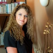 Lauraly Wax Studio & More, Inc