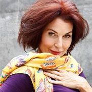 Lorelei Shellist, Image & Style Consultant/Fashion Designer