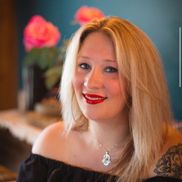 Psychic Medium Lisa Morrison