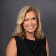 Douglas Elliman - Dawn Costello Real Estate Adviser
