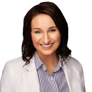 Kenzie Castor Better Homes and Gardens Real Estate 43° North