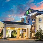 Holiday Inn Express & Suites Bellevue (Omaha Area) - Alignable