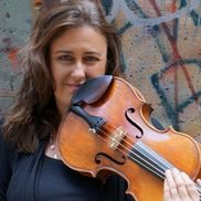 Stephanie Phillips and Improv Orchestra lessons/coaching/creativity workshops