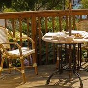 Simmeria Cafe and Bistro