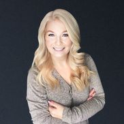 Shawna Horton Realtor® at Exp Realty Licensed in IA and IL