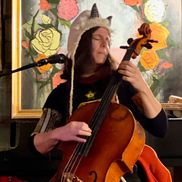 Helen Gillet