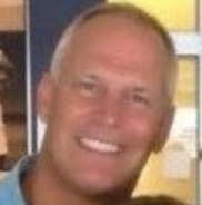 www.payitforwardauction.com