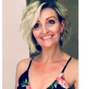 Hair Chic’ with Jennifer