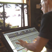 MixRoom:RED