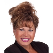 Realtor  Century 21 Lakeside