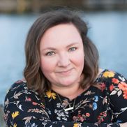 Megan Gronlund Photography, LLC