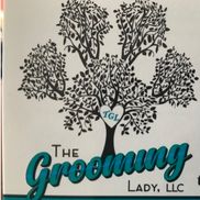the grooming lady