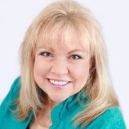 Susan Fleming, Home Renovation/REALTOR (T)