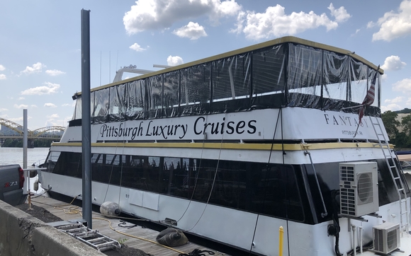 Pittsburgh Bridge tour by Pittsburgh Luxury Cruises in Pittsburgh, PA ...