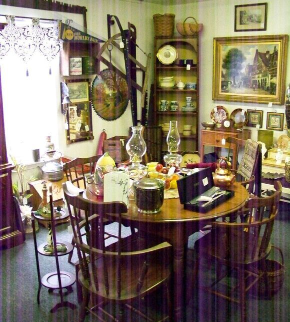 Carriage House Consignment Llc By Carriage House Consignment In