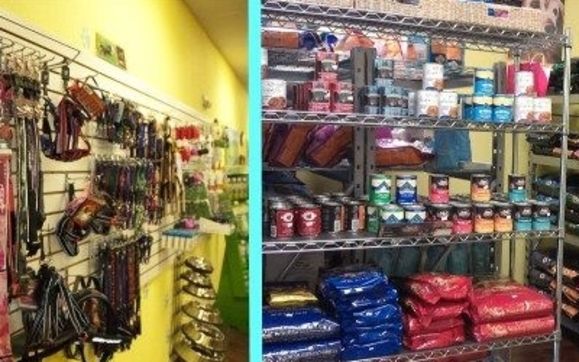 Dog food Made in USA by BarknPaws Pet Wash , Market & Grooming